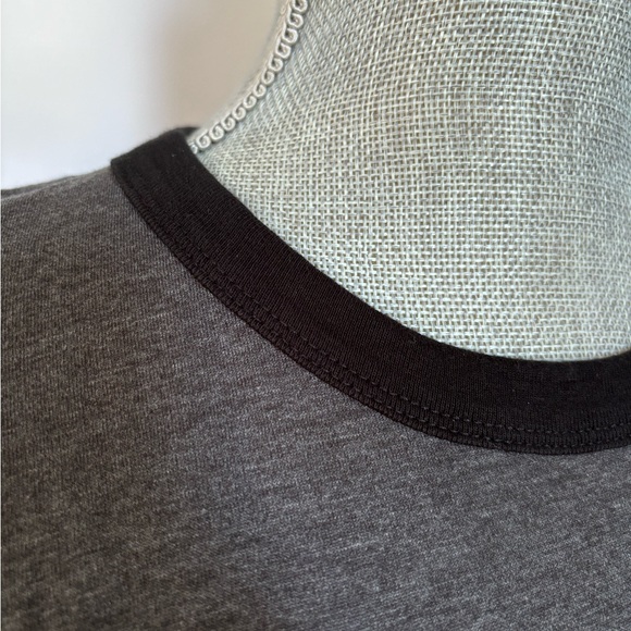 Gray and black ringer tee shirt with lawn chair graphic sz L - Picture 3 of 3